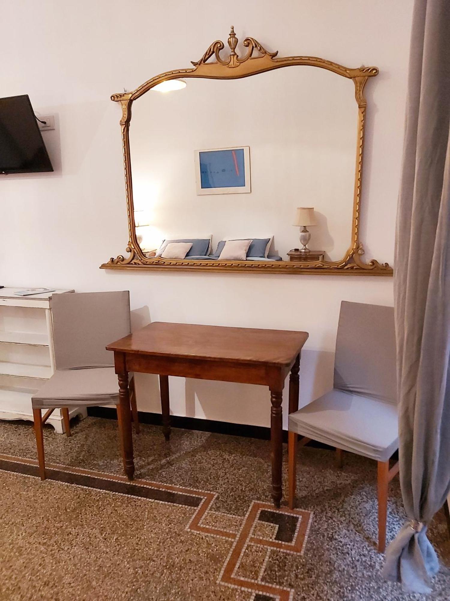 Central Chic Apartment Genova Eksteriør billede