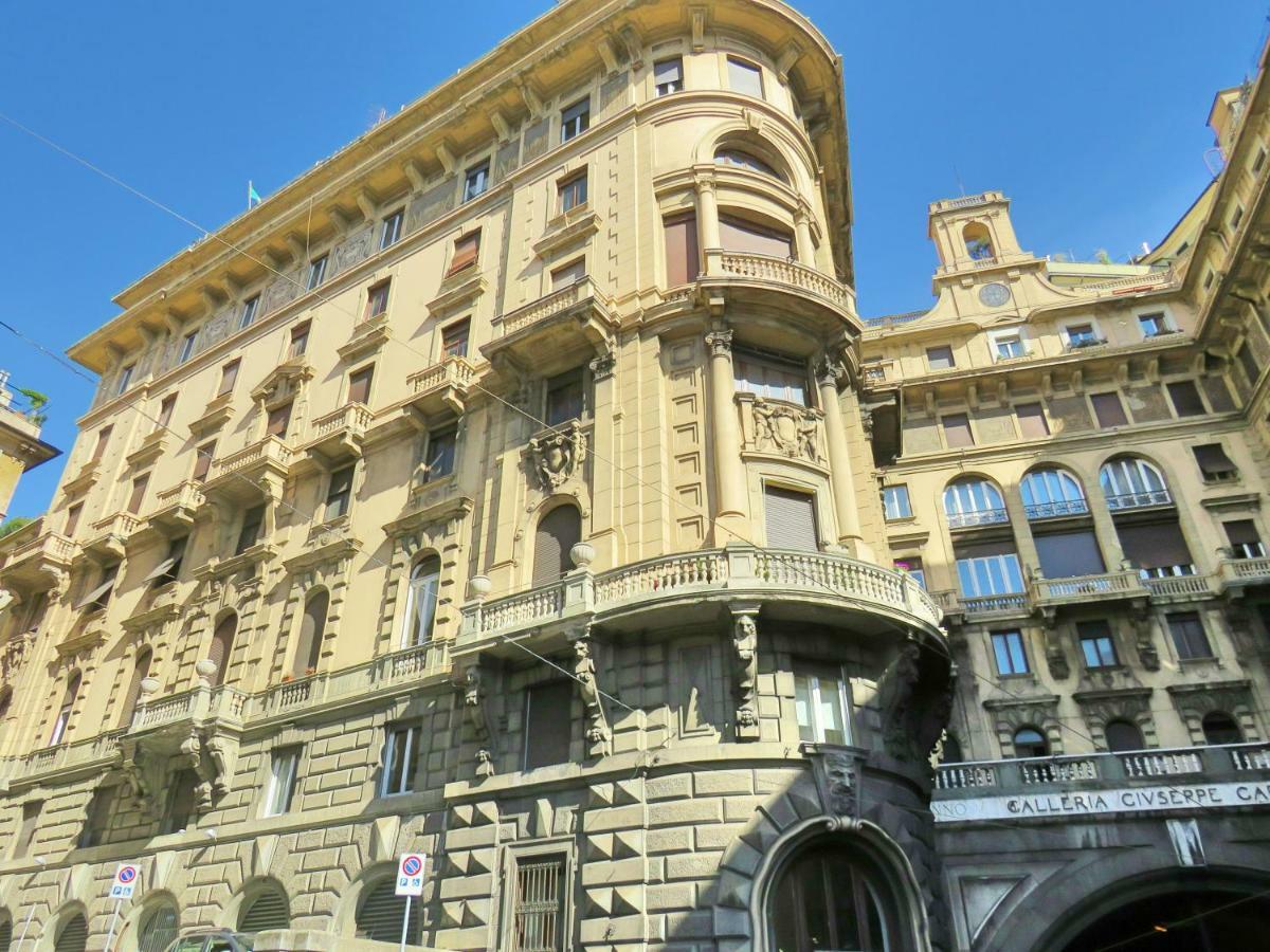 Central Chic Apartment Genova Eksteriør billede