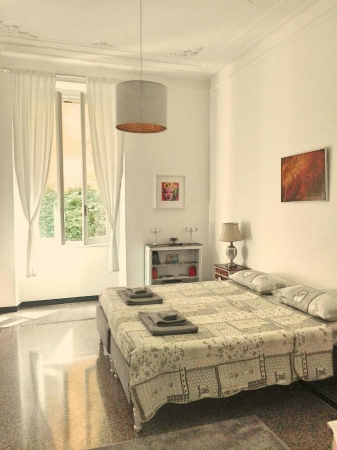 Central Chic Apartment Genova Eksteriør billede